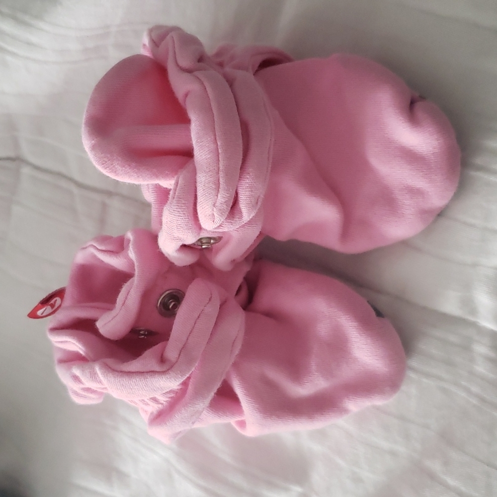Zutano slipper socks 12months